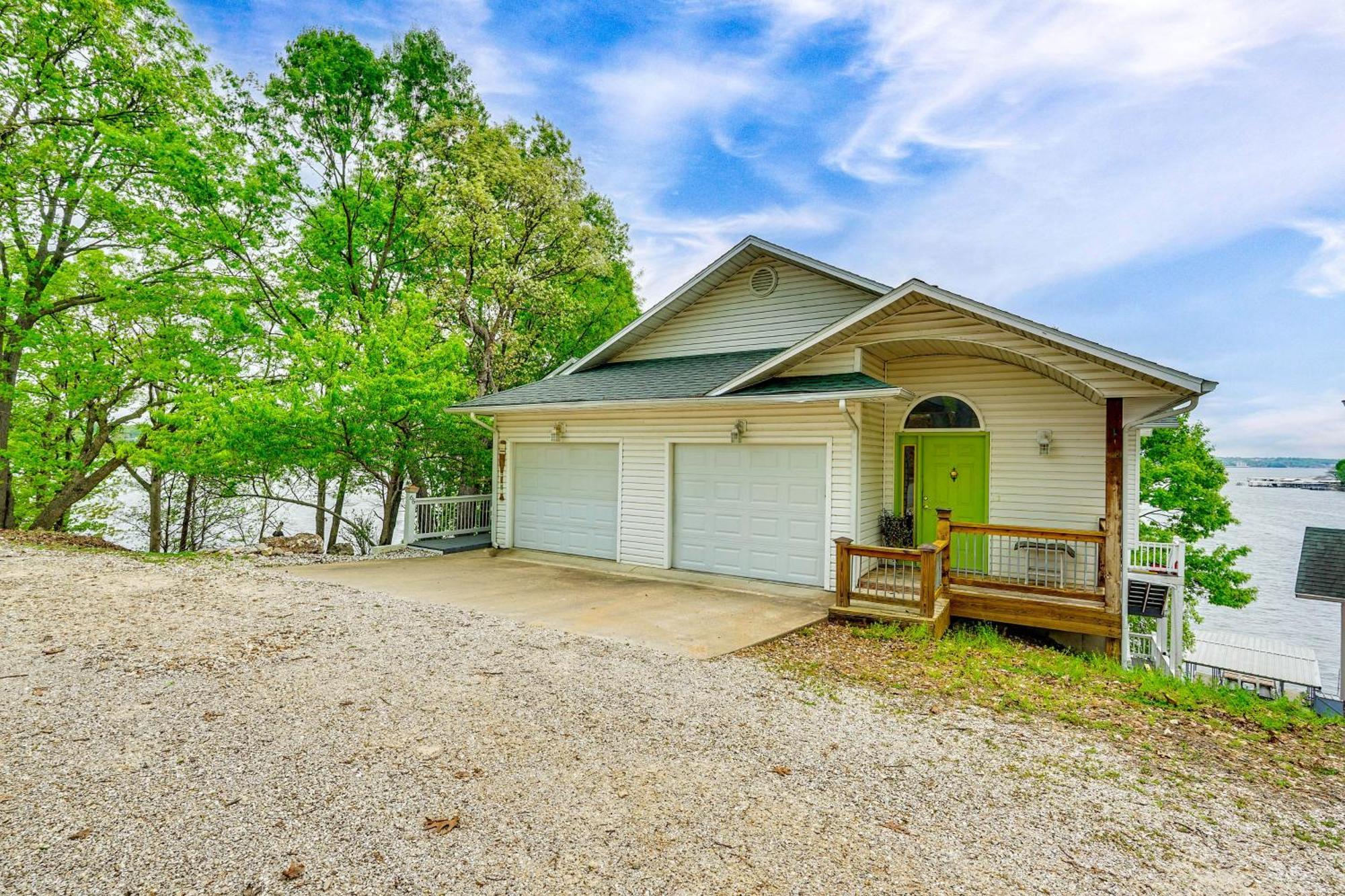 Townhouse With Shared Dock On Lake Of The Ozarks! Lake Ozark Exterior foto