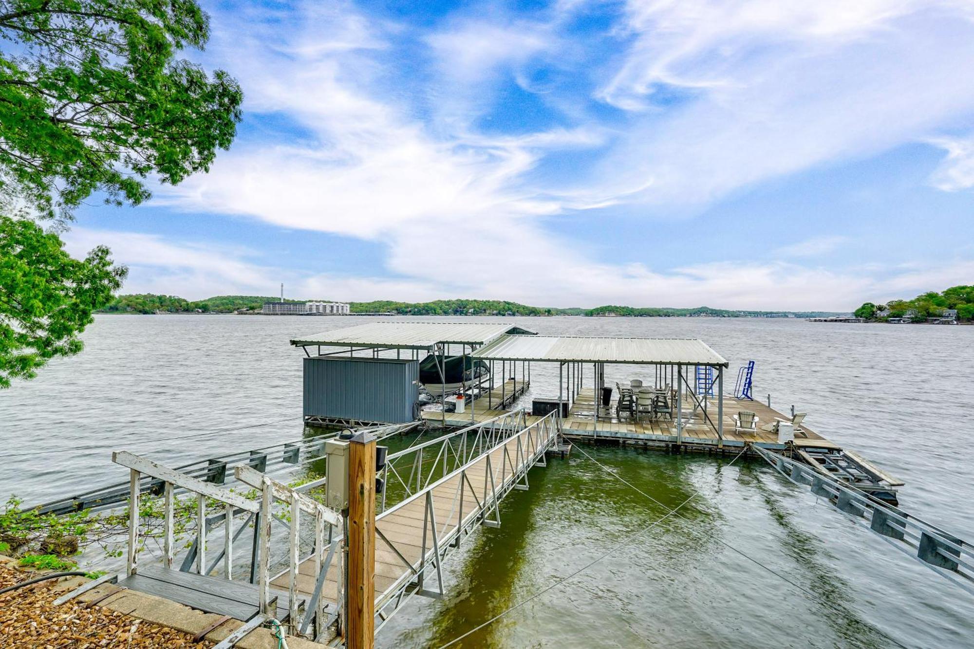 Townhouse With Shared Dock On Lake Of The Ozarks! Lake Ozark Exterior foto