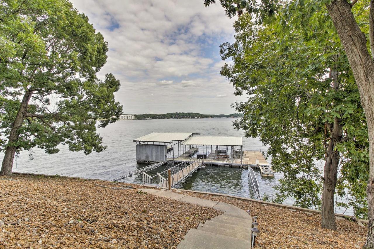 Townhouse With Shared Dock On Lake Of The Ozarks! Vila Exterior foto