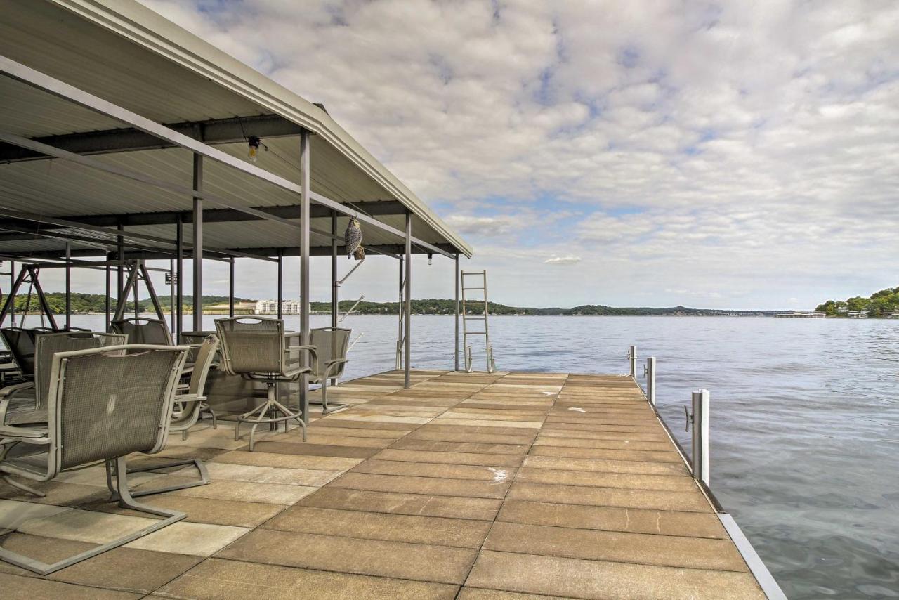 Townhouse With Shared Dock On Lake Of The Ozarks! Vila Exterior foto